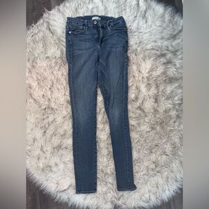 Good American “Good Legs” Skinny Jeans